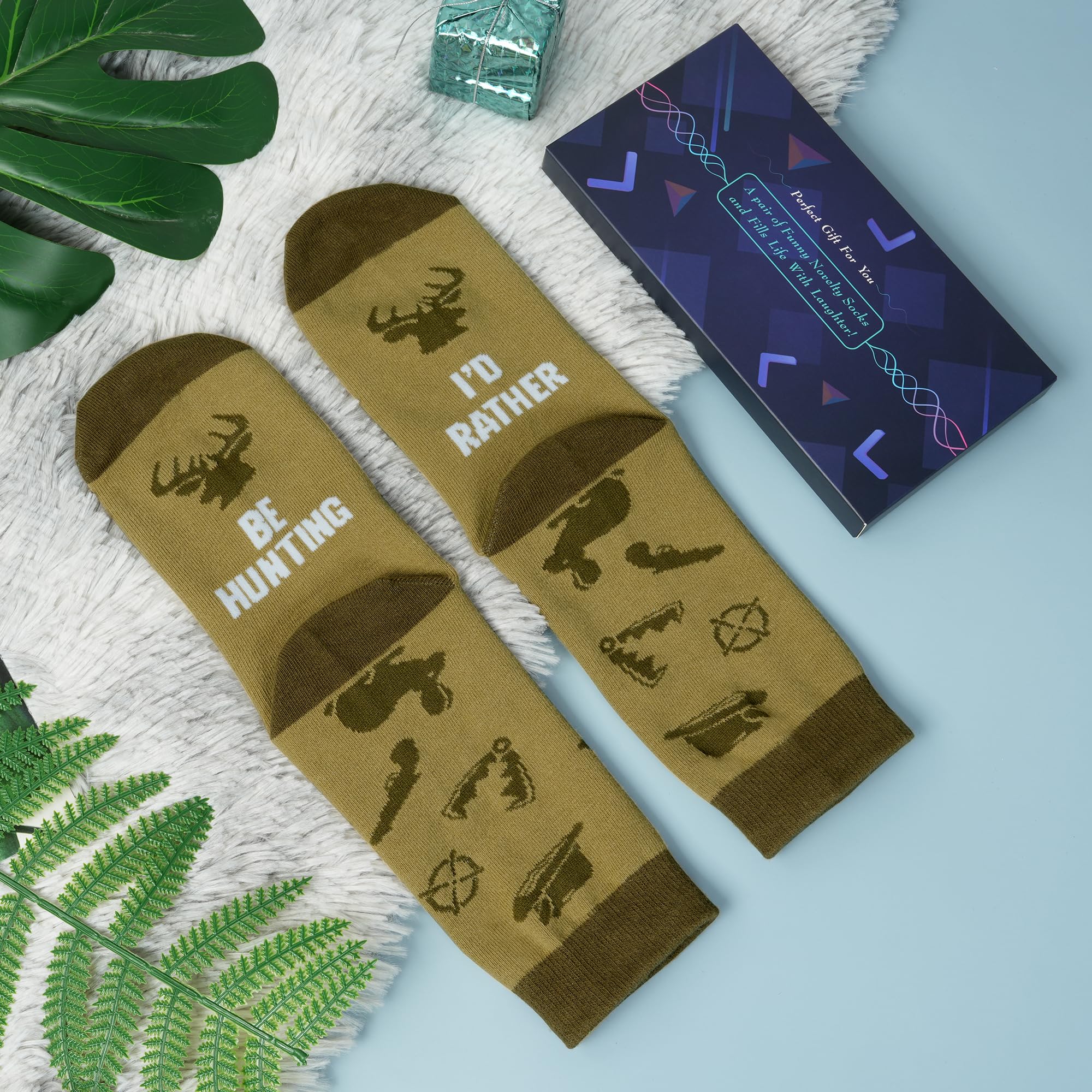 Nucinzua Mothers Day Socks Gifts for Women,Fathers Day Socks Gifts For Men Dad,Socks Gifts For Teens Boys Son,Hunting Gifts